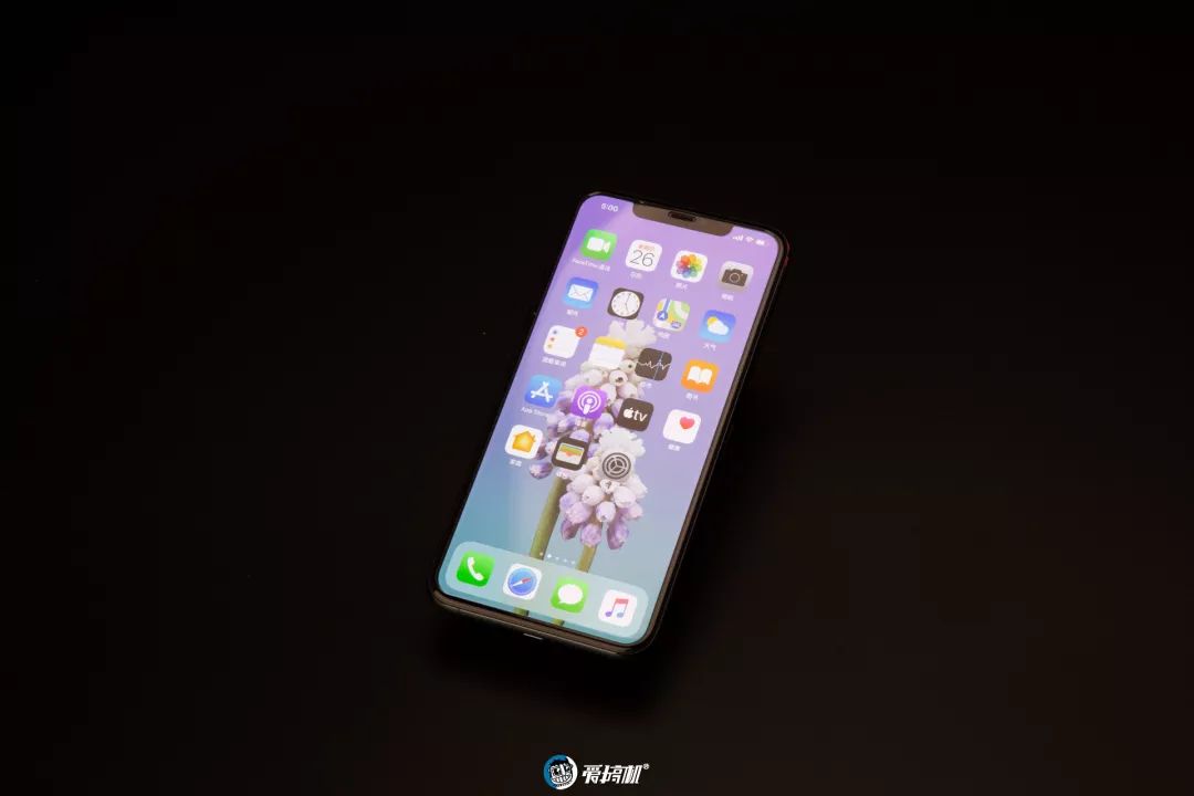 iPhone11　Pro　Max　ディスプレイ②