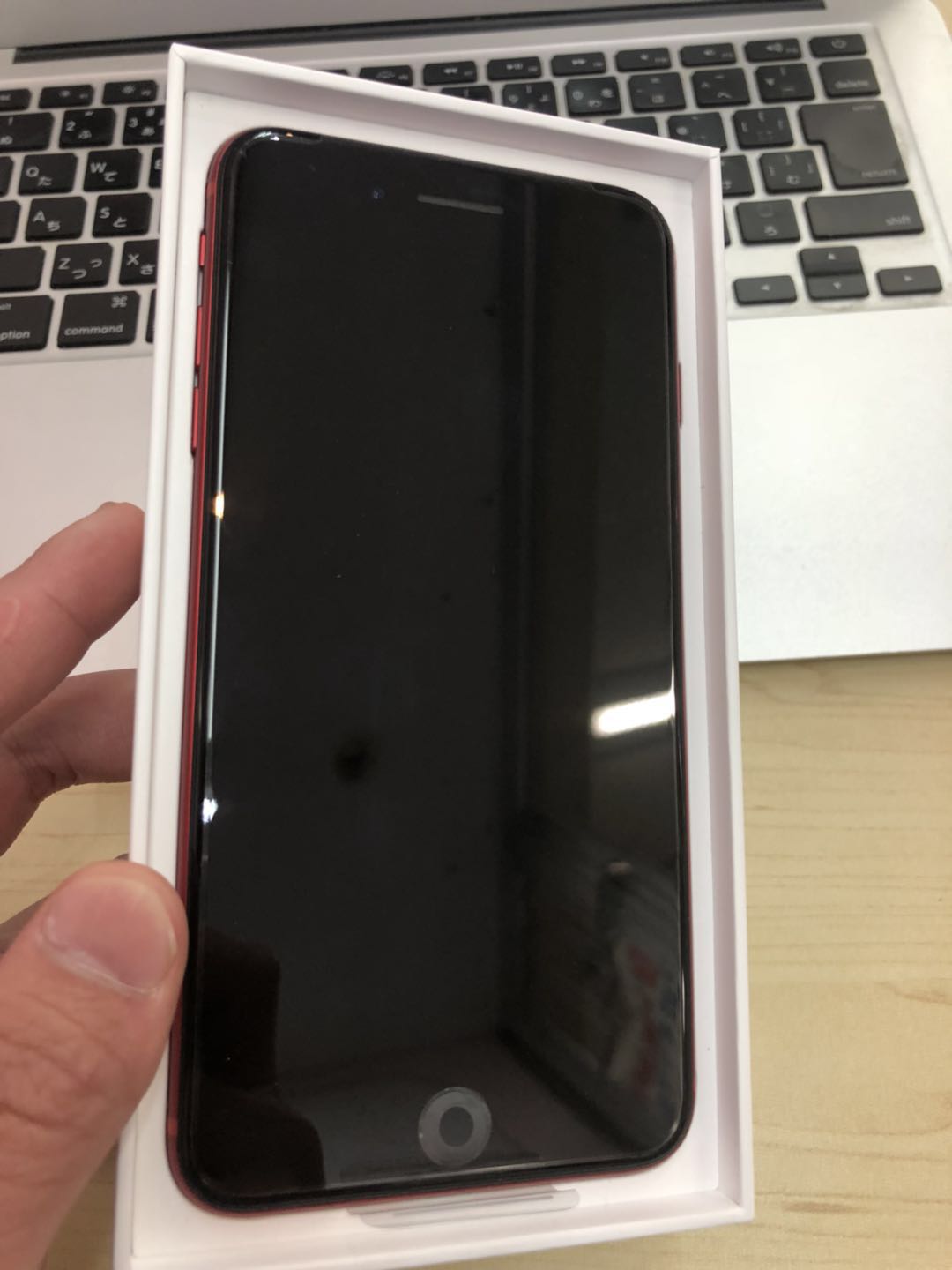 iPhone8 Plus red