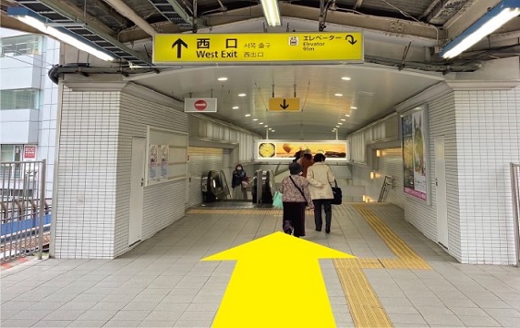 JR神戸線三宮駅西口